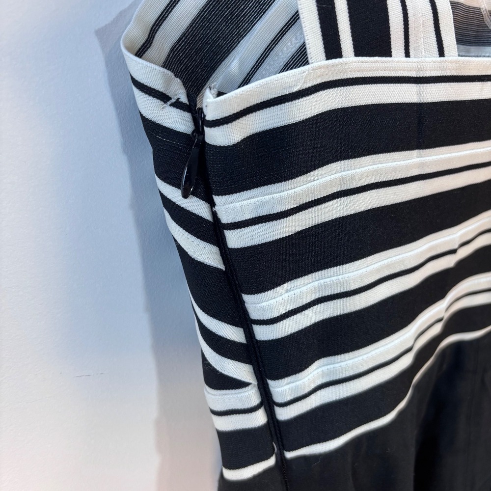 Maeve Striped Fit & Flare Dress Sleeveless Black White Stripped Casual Size 6 - Picture 7 of 9